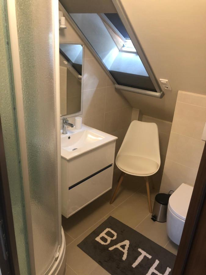 Beachfront Studio Apartman Lejlighedshotel Balatonfůzfő Eksteriør billede